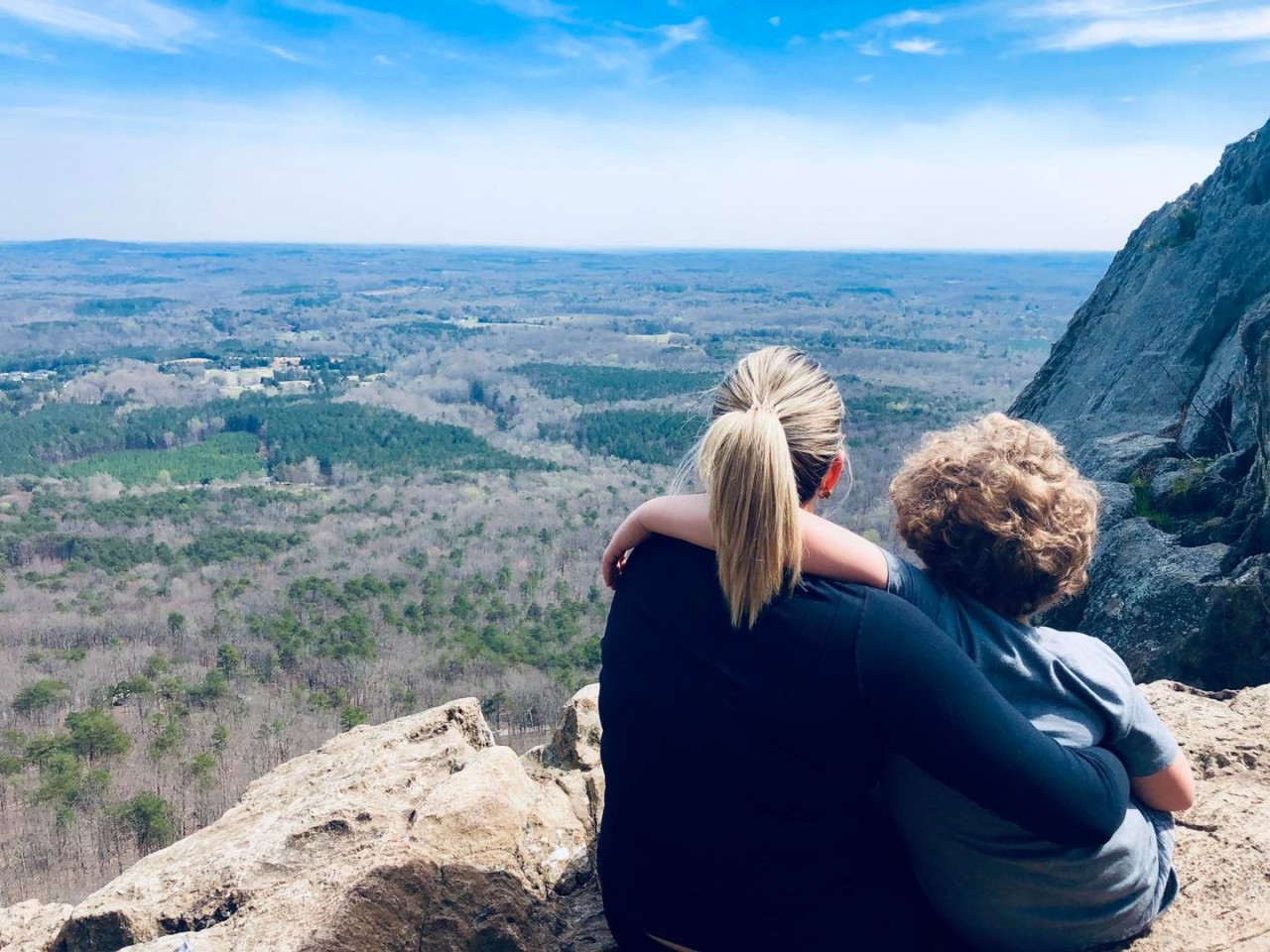 Easy hikes within two hours from Charlotte perfect for your 2022 Fall Bucket List!