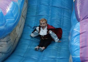 Halloween Treat Trail (4) - Copy.JPG