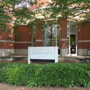 Plaza Midwood Library