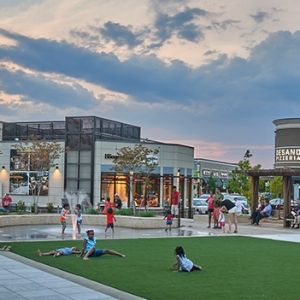 Waverly Shopping Center Splash Pad